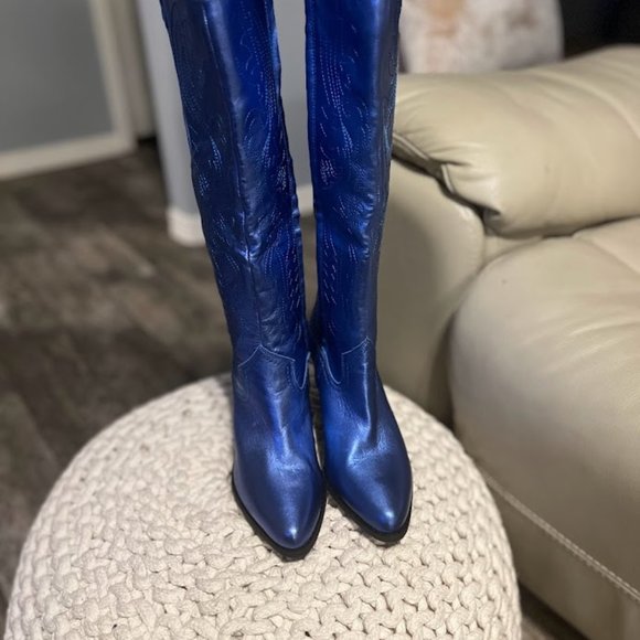 Gianni Bini Shoes - Gianni Bini Metallic Cowboy Boots. Brand New. Without Box. Women size 9.5